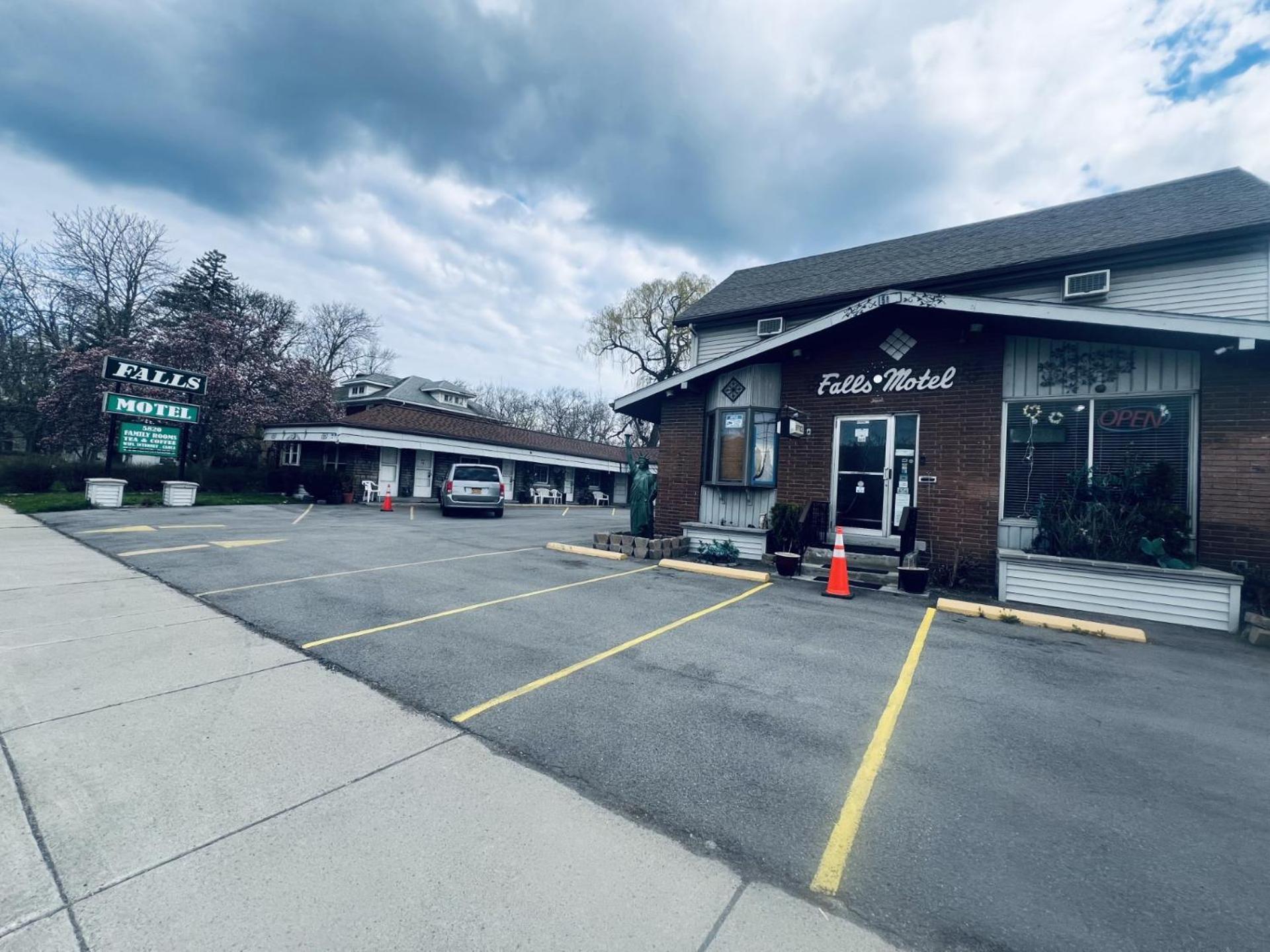 Falls Motel Niagara Falls Zewnętrze zdjęcie